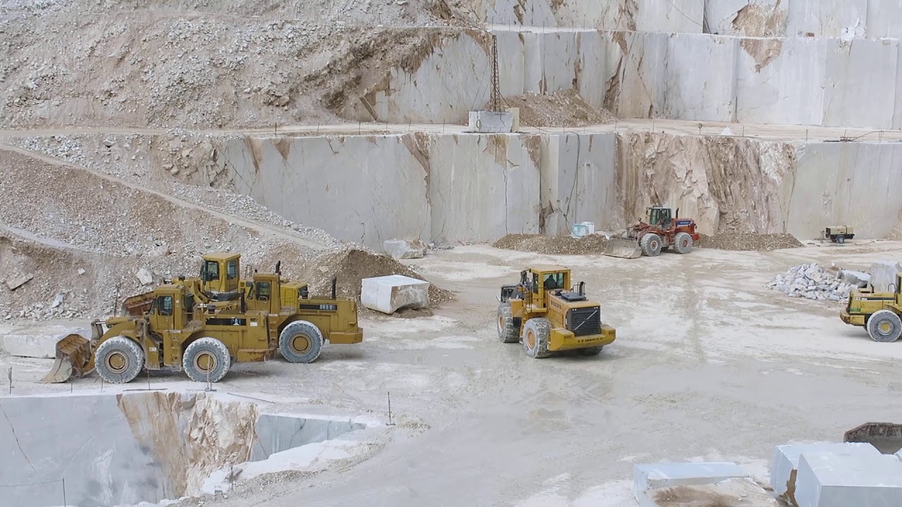 Extração de Mármore de Carrara na Itália Vídeo 2