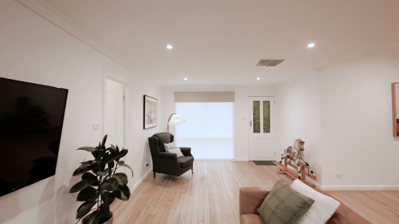 7 Stewart Terrace, Macleod / Brett Schembri & Kaylah Guerra - Ray White Macleod
