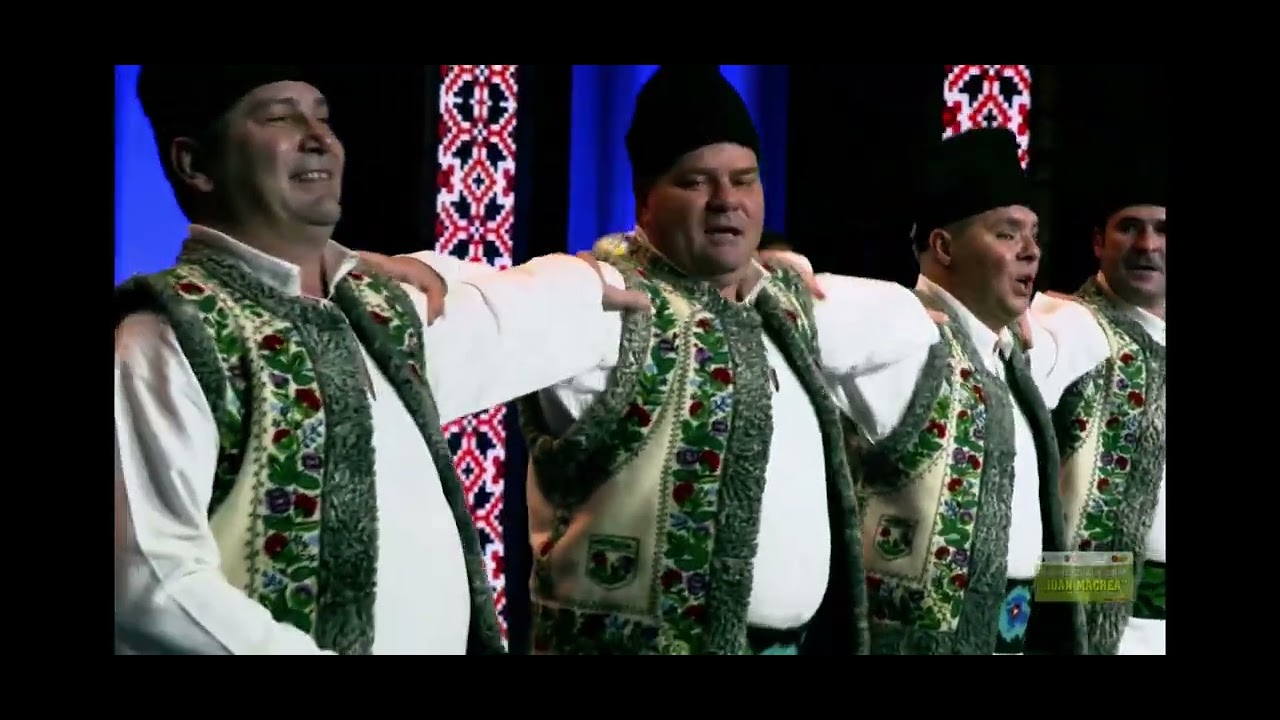 Ansamblul Artistic Profesionist Ciprian Porumbescu-Corăghești de pe Valea Siretului