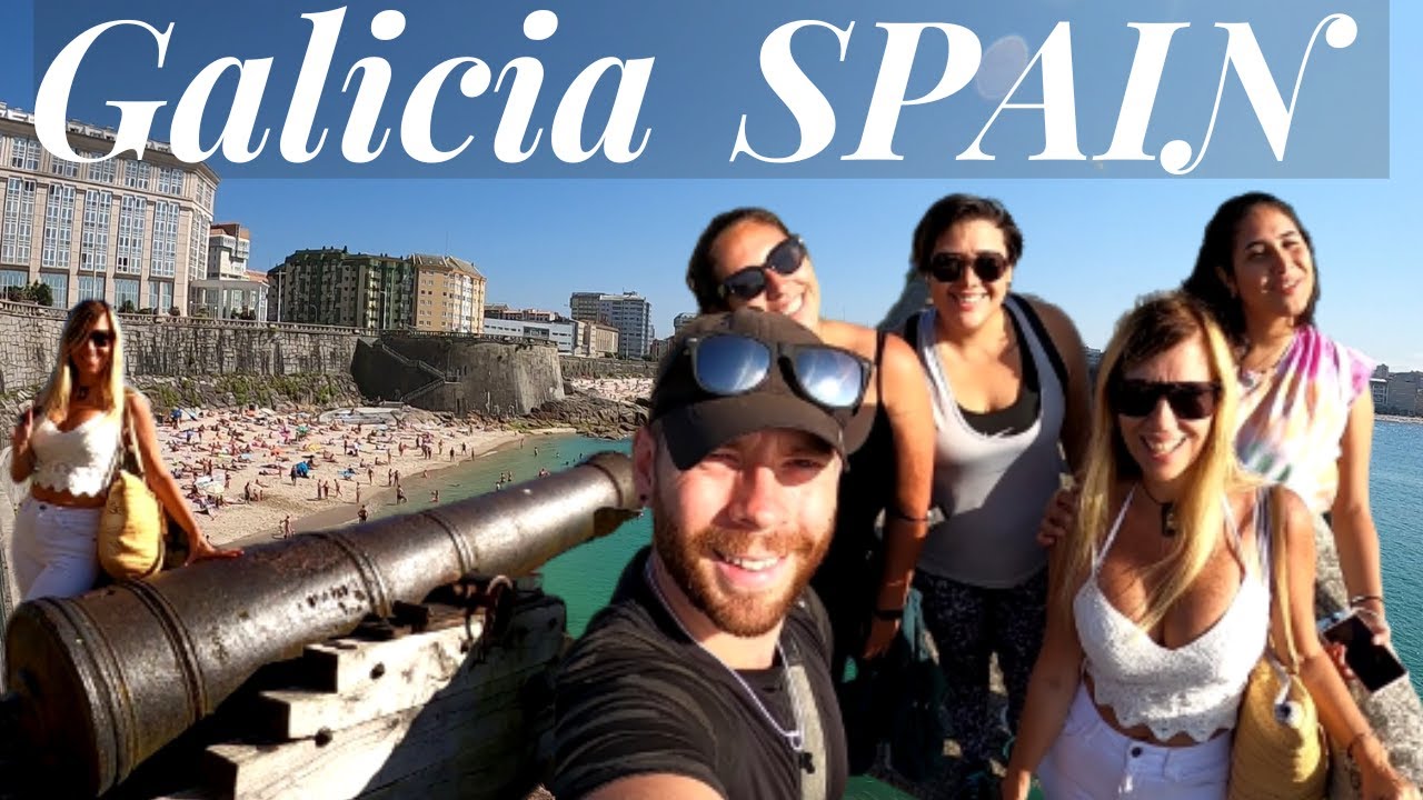 Venezuelan Girls Show Gringo Strange Galician City | A Coruña, Spain