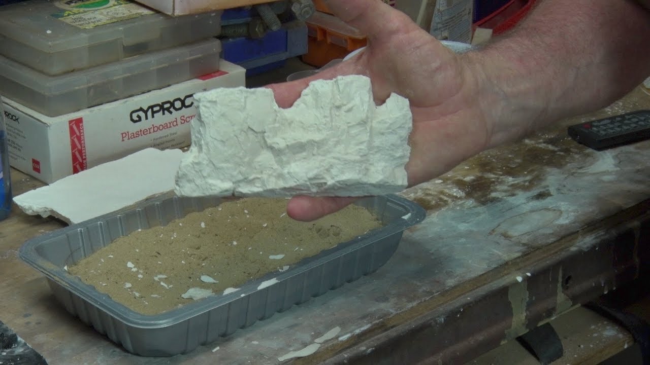 Making Plaster rocks using casting plaster and latex moulds. Part 1.