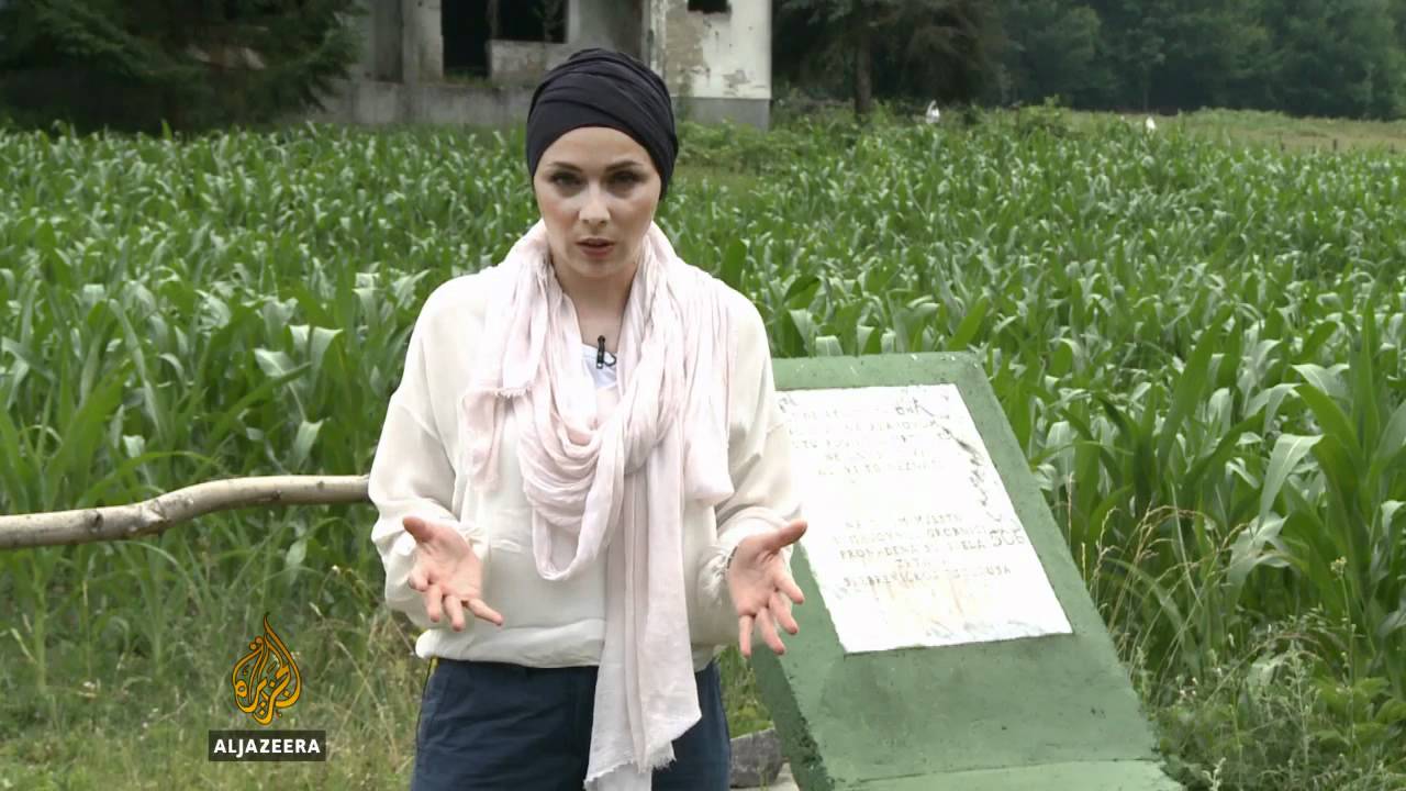 Ukopan u Srebrenici po katoličkom običaju - Al Jazeera Balkans