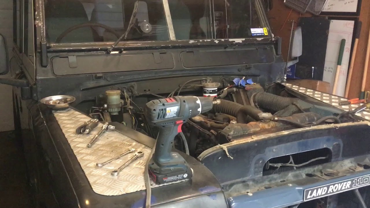 Day 2 - 300 TDI Conversion Into a Series 3 Land Rover