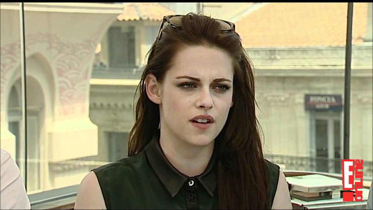 On The Road - E! Online Interview