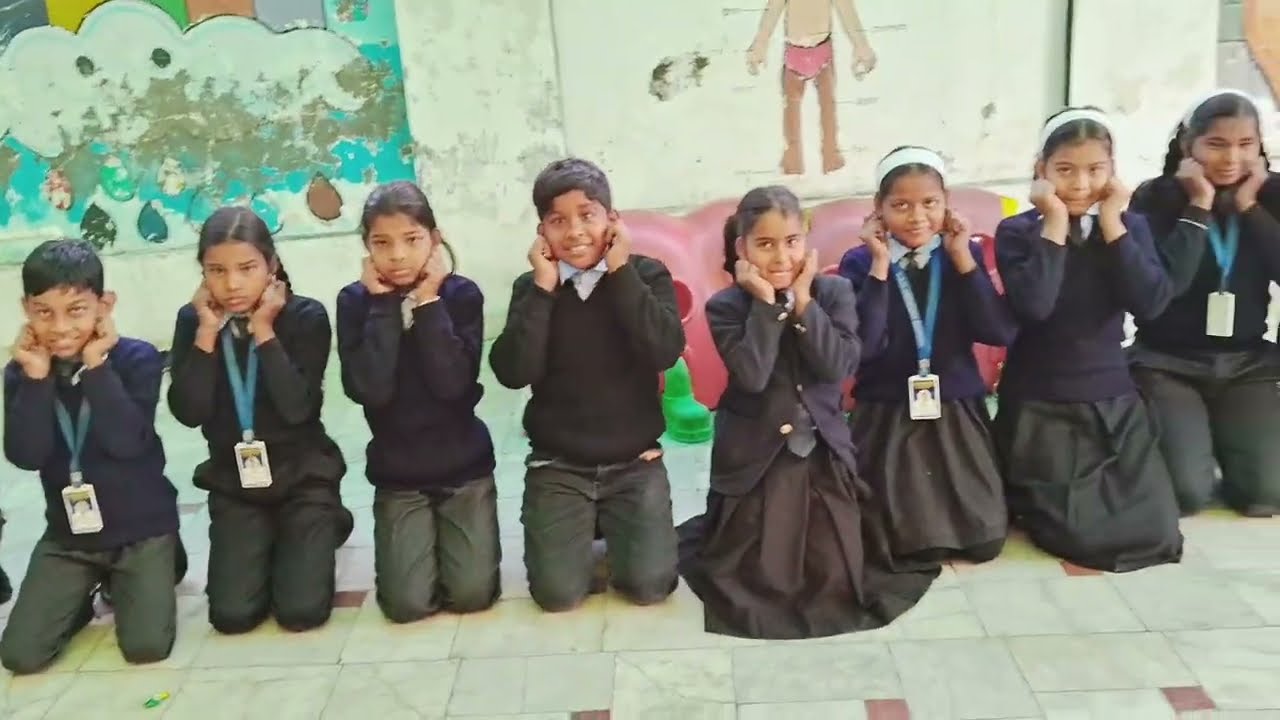 Homework bhul gye, shor machaye  #school #viral #views #youtube #learn #share #fyp #like #explore