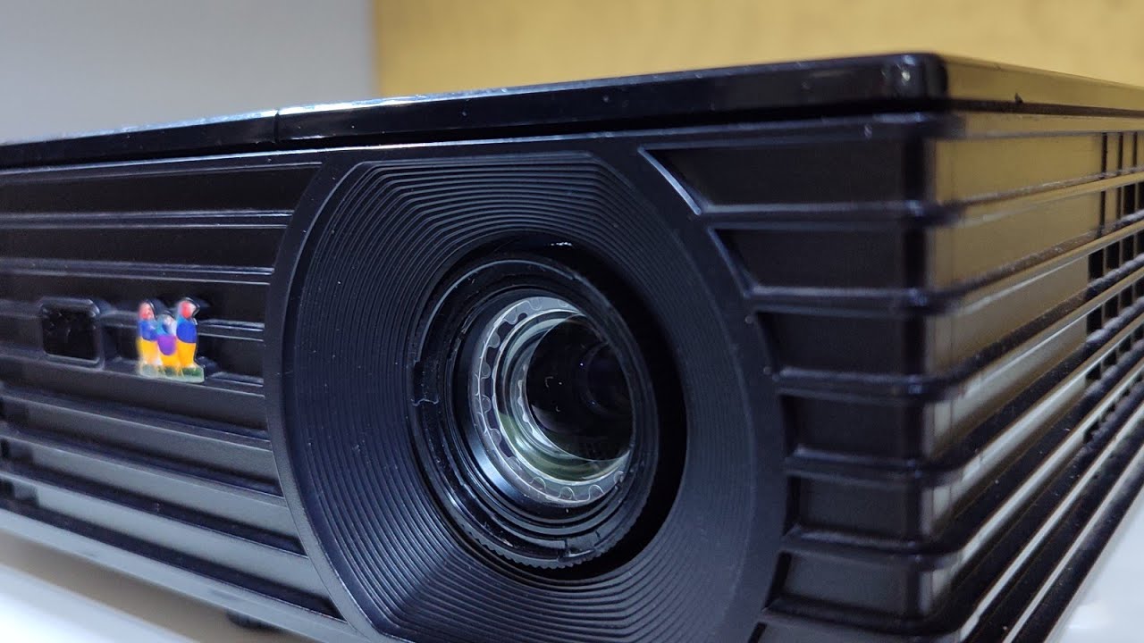 ¿Como realizar el mantenimiento de un proyector ViewSonic?