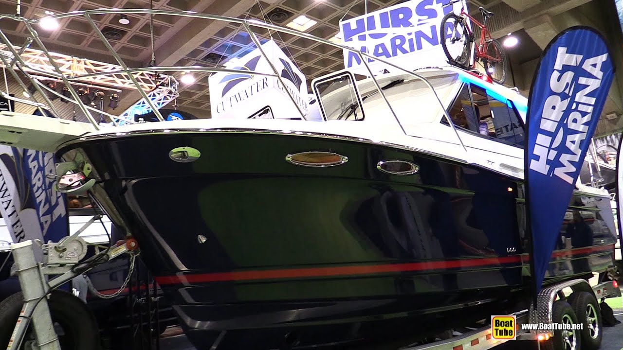 2015 Cutwater 26 Motor Boat - Walkaround - 2015 Montreal Boat Show