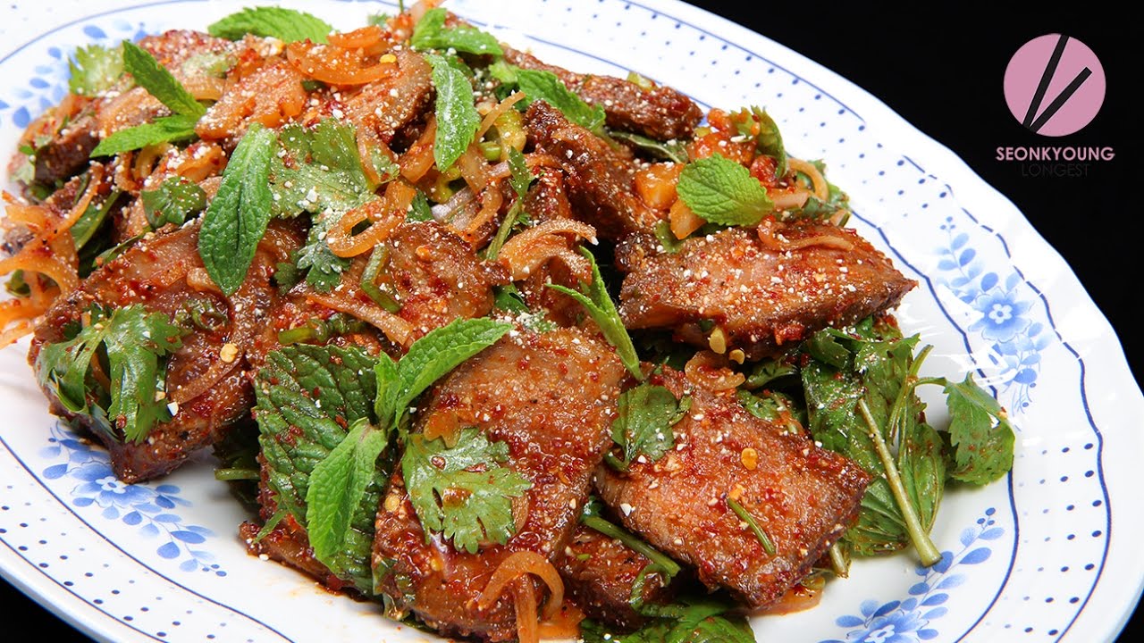 Thai Beef Salad, Nam Tok