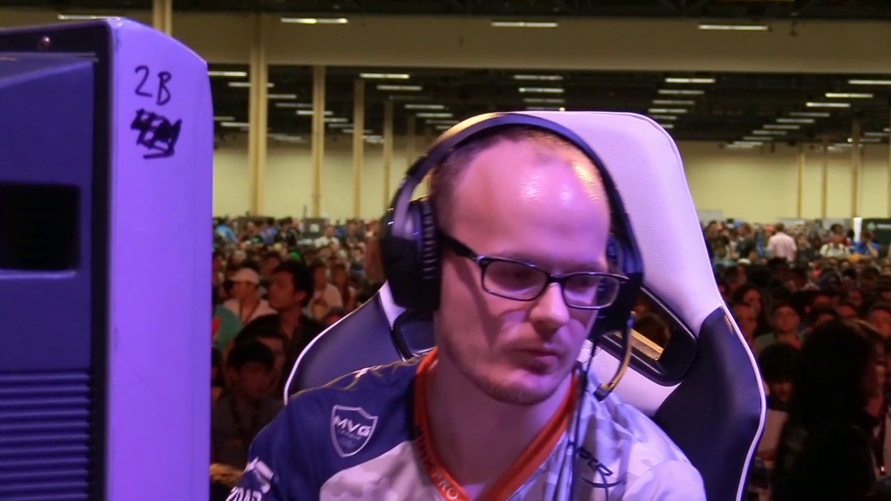 EVO 2017 - Armada (Peach) vs. Mew2King (Marth) - WS