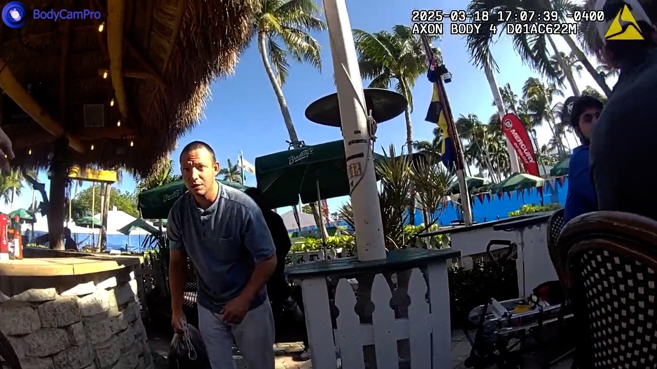 Таблетка из бара Tiki Bar становится токсичной во время ареста