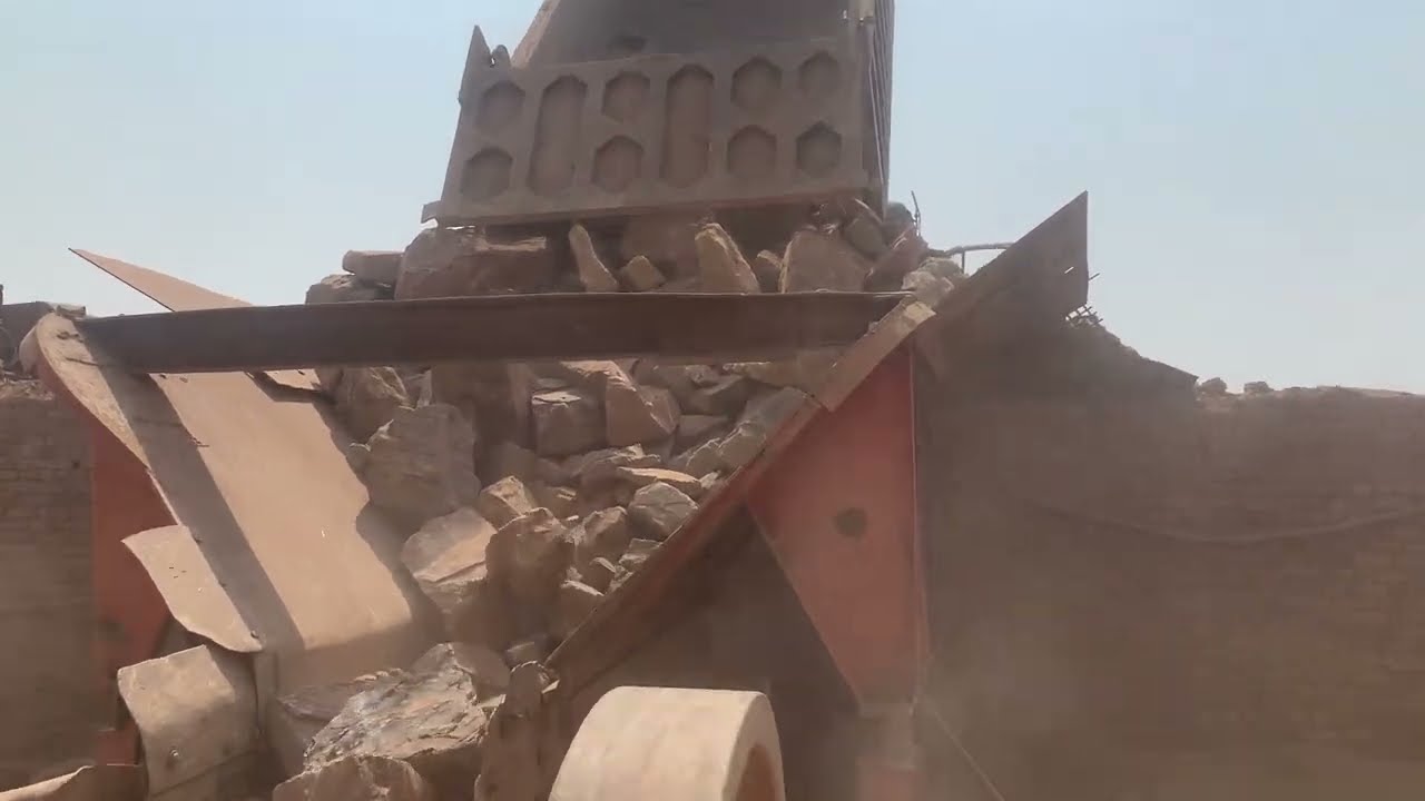 STONE CRUSHER Works? 🔥 Sand Crushing ASMR - How to CRUSH ROCKS? Heavy Machinery ASMR