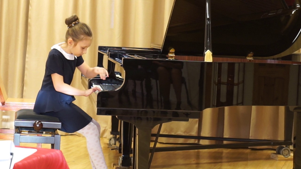 C.М. Слонимский "Марш Бармалея", Елена Кузина