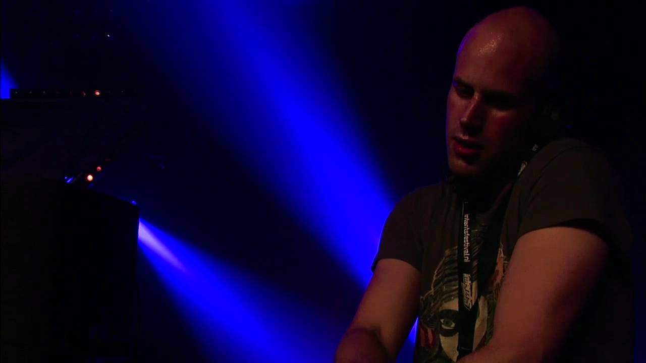 Scantraxx SWAT tour - Intents Festival | Ran-D (Live)
