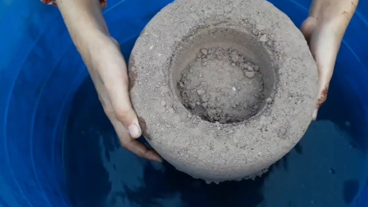 Hole shape crunchy bowls by mini🖤 Mouthwatering ASMR crumbling video 💦💤📸