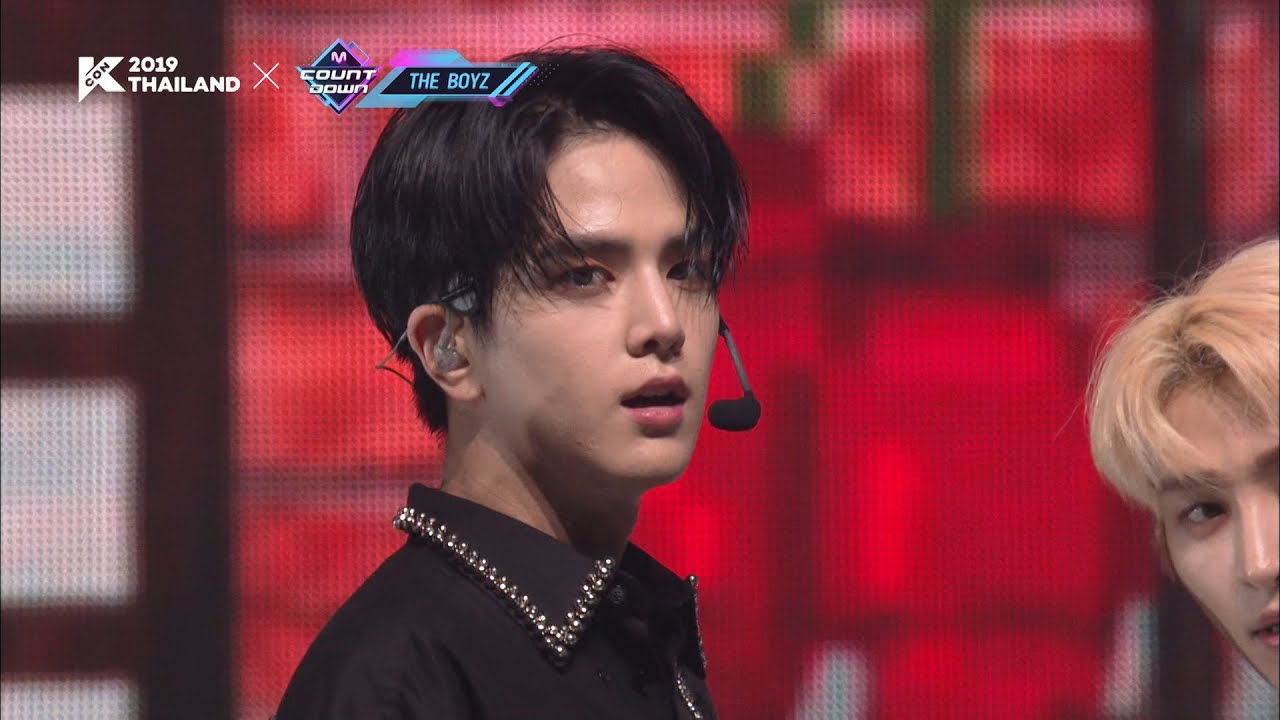 [KCON 2019 THAILAND] THE BOYZ (더보이즈)| Intro + D D D