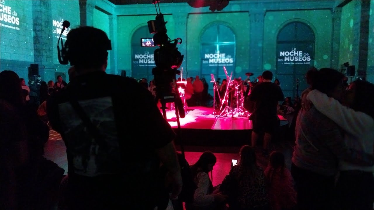 #lanochedelosmuseos