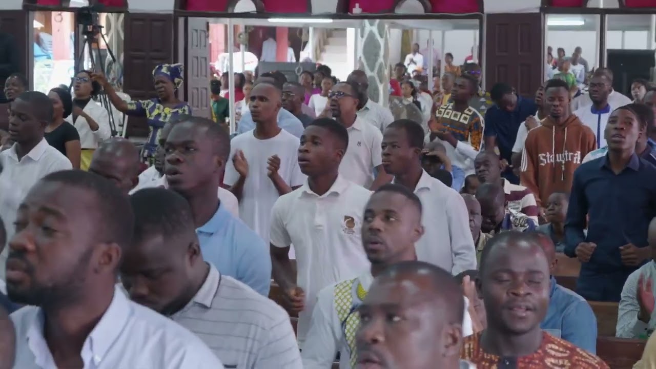 Fr EZOUA JACQUES 02 Culte Eglise Abidjan 2026 03 15 11 13 32