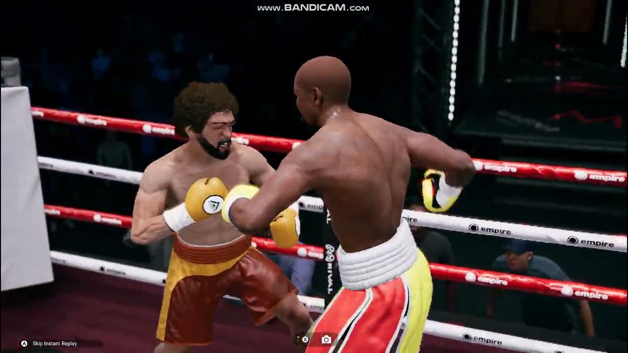 Undisputed Boxing game. southpaw to orthodox elbow strike Floyd Mayweather