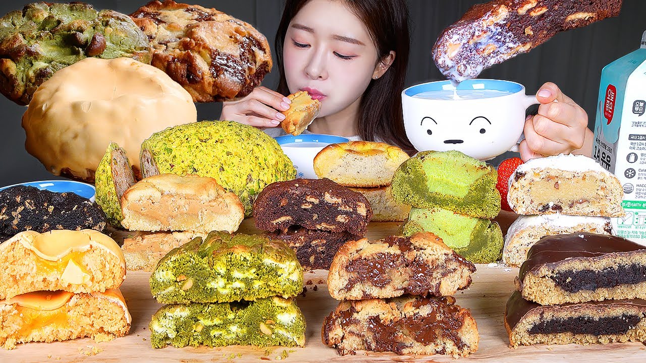 ASMR MUKBANG | Теплое печенье с молоком 🍪🥛 10 видов печенья! Арахисовое масло, шоколад, матча... 🤤