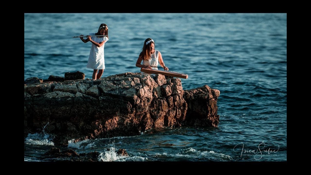 David Guetta - Titanium ft. Sia - Sound of Sisters (zither&flute by Eva&Vita Novak;citre,flavta)
