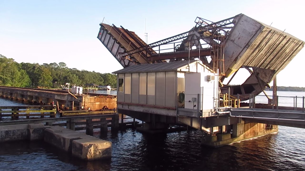 Coolest little railroad bridge between Miami and NYC!