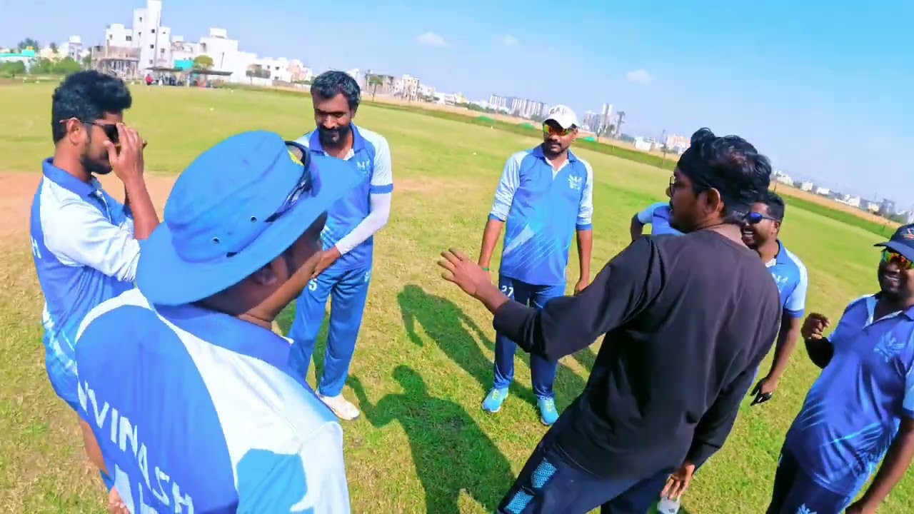 Sterren Strikers Batting - Good Partnership between Ramesh & Rajesh..