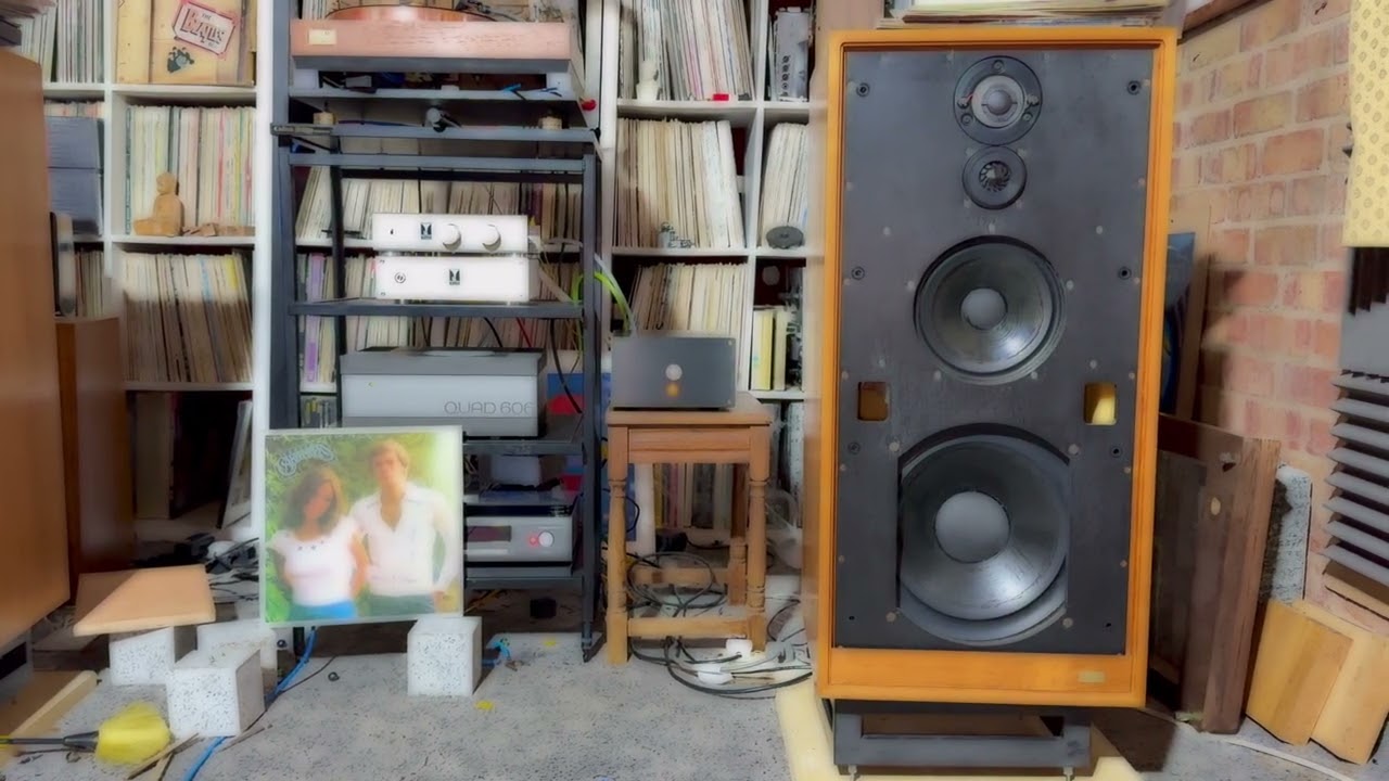 Elekit TU8500 + Philips Heerlen RTC E80CC SQ Tube O Getter Test 6