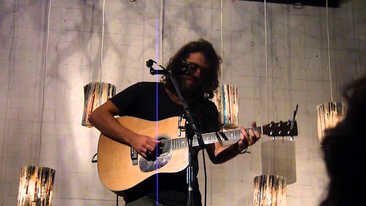 Matt Corby- Fire and Thunder (Secret Garden Show Toowoomaba 2013)