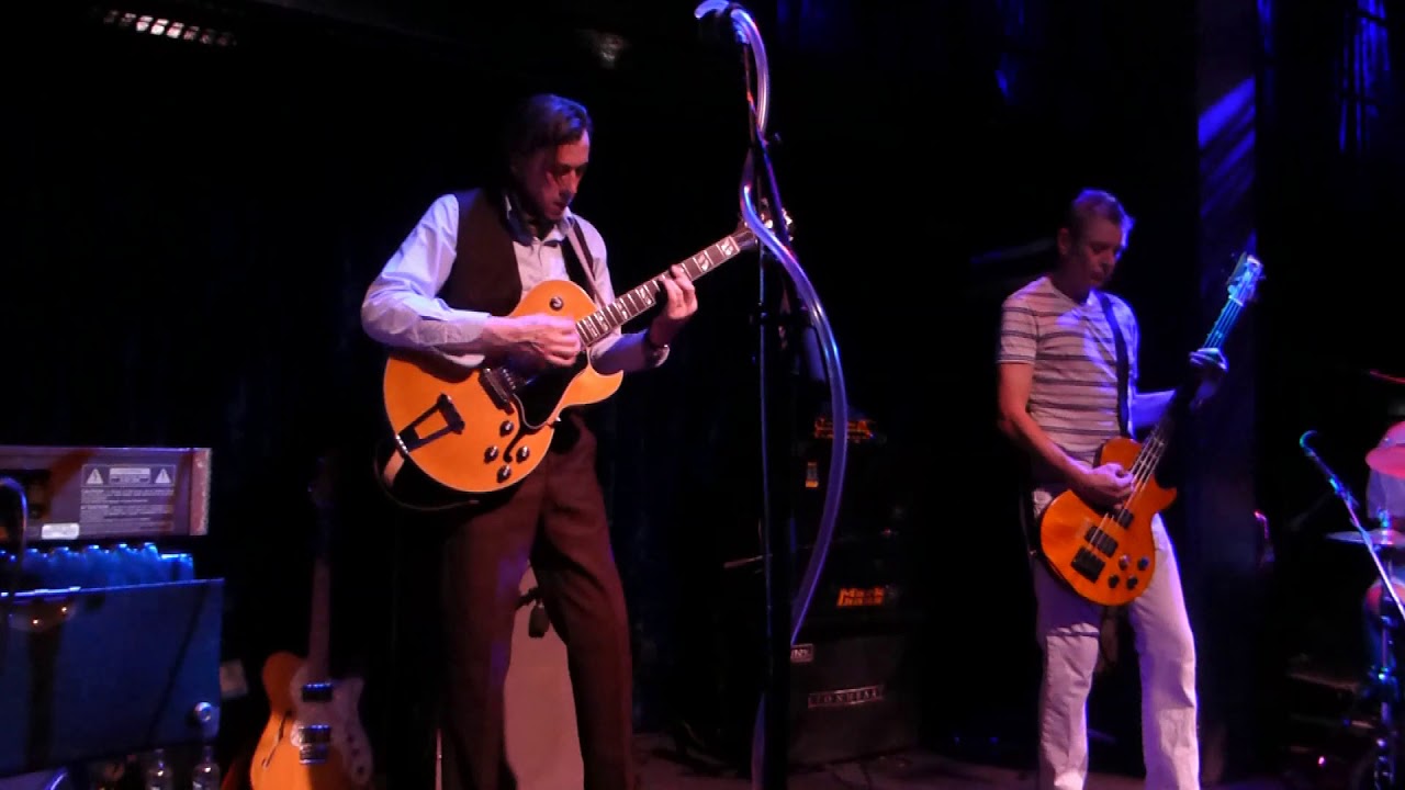 Corduroy - Skirt Alert - The Jazz Cafe - London, England - 25/09/2015.