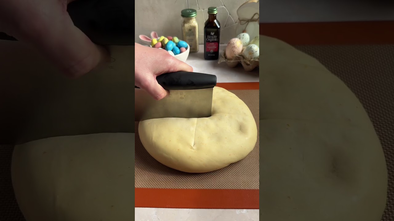 Sweet Braided Easter Bread &ndash; Savor the Goodness with Simply Organic&reg; #shorts #recipe