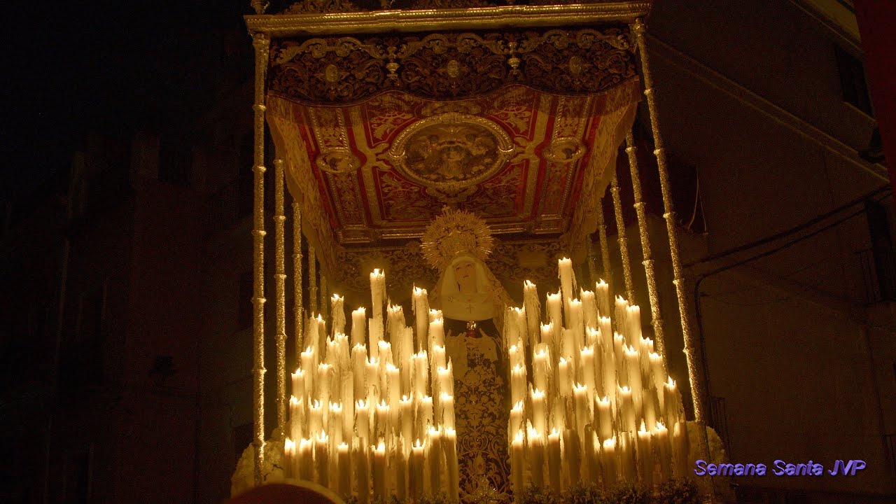4K Entrada de Nuestra Señora de los Dolores. Santa Cruz. Semana Santa Sevilla 2023
