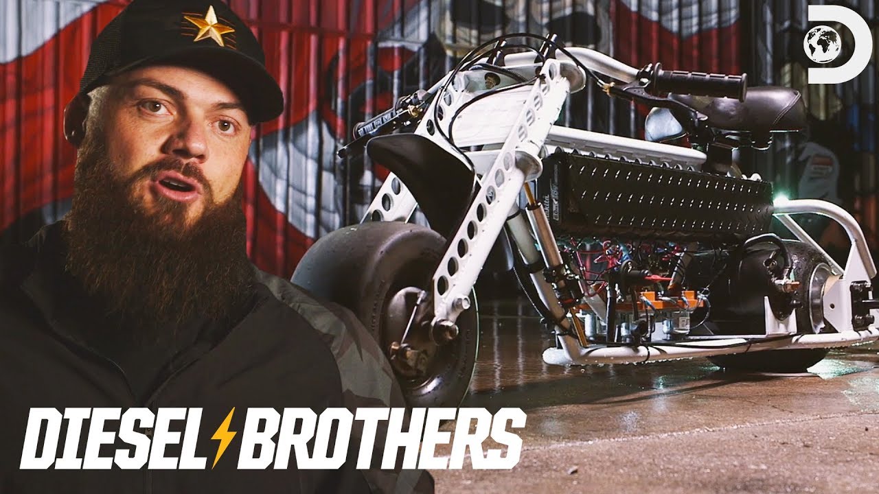 Heavy D Races Lamborghini with an Electric Mini Bike! | Diesel Brothers