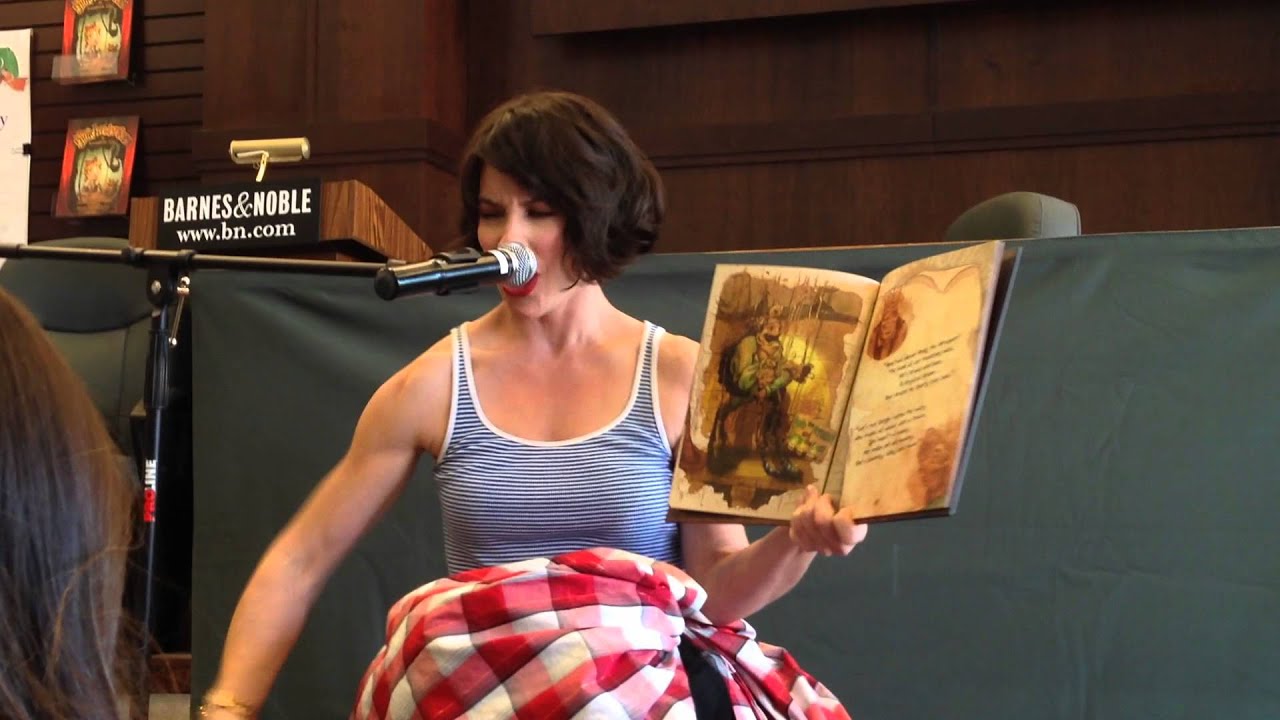 Evangeline Lilly: The Squickerwonkers Reading 11/22/2014
