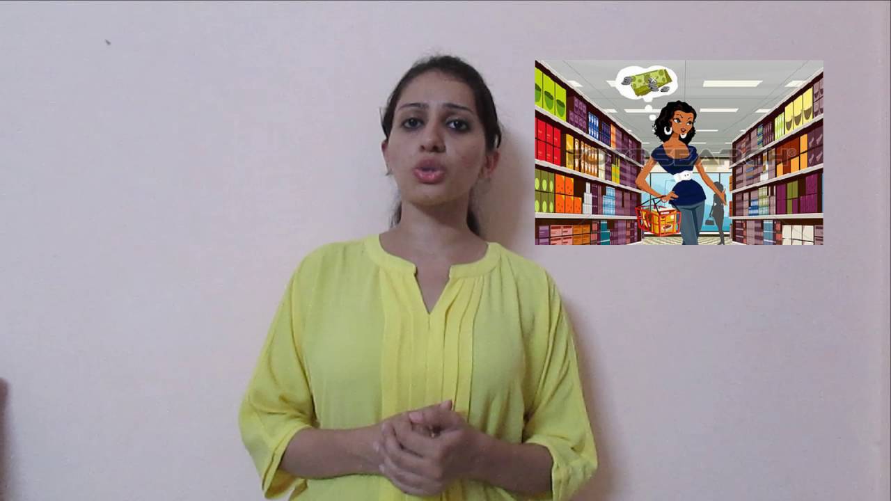 EVERYDAY LOW PRICE STRATEGY AND EARLY MARKDOWN POLICY