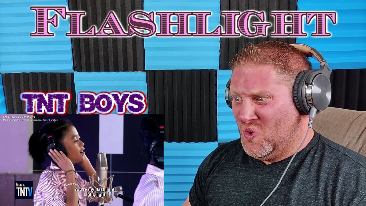 TNT Versions: TNT Boys - Flashlight REACTION