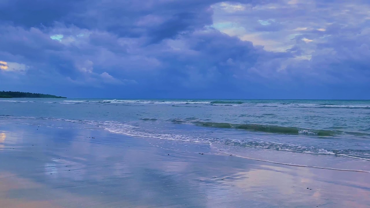 Night Ocean Waves ASMR in 4K | Relaxing Sea Sounds for Restful Sleep Vol 23