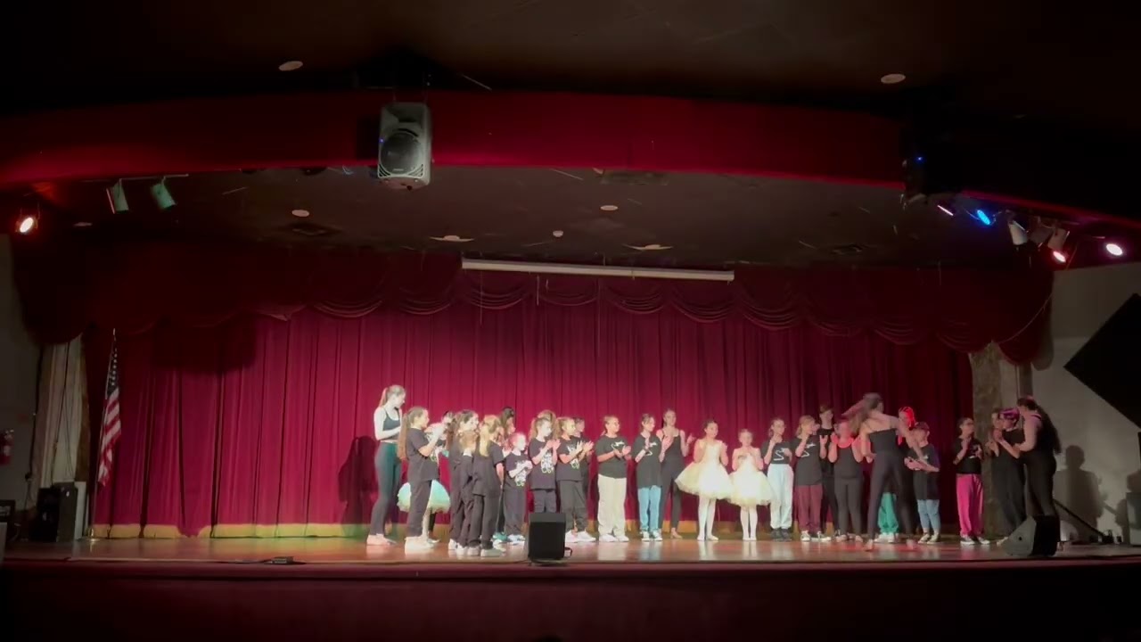 Finale cipher with all groups, The Janice Center winter recital 12/2025