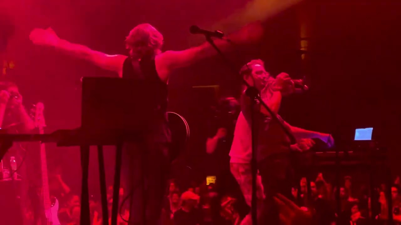 Stavroz In Mindibu live at Quarry Studios Mexico City 2024