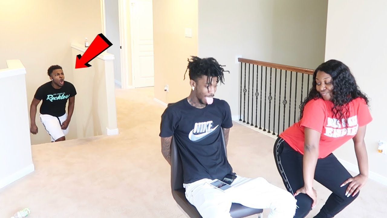 GIVING DC A SPECIAL DANCE PRANK ON BOYFRIEND !!!