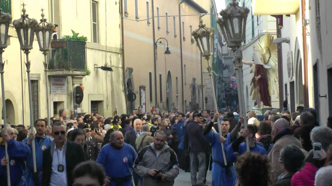 Processione del Cristo che Corre -  Pasqua a Tarquinia 2013