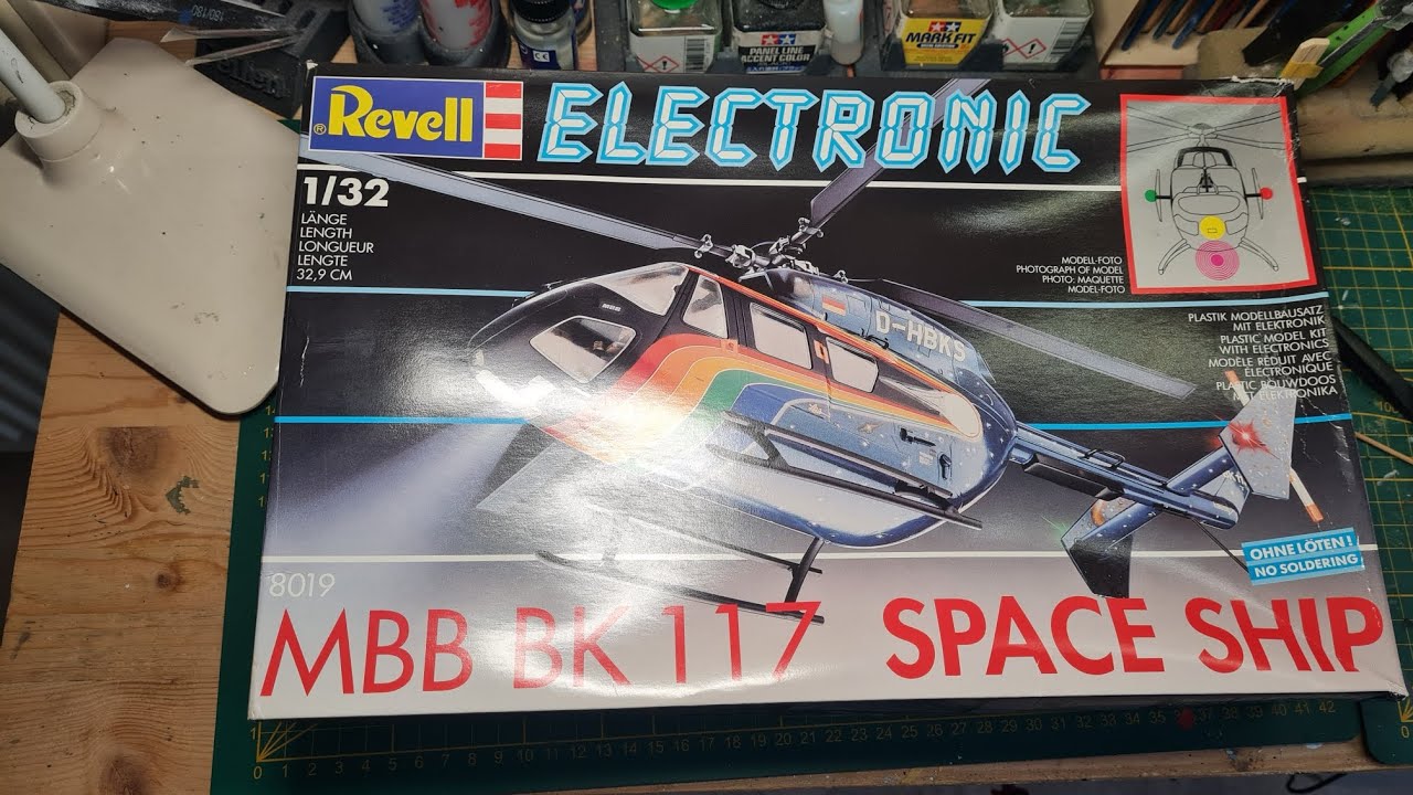 Unboxing Revell Bk117 Space Ship  Elektronik 1:32 
