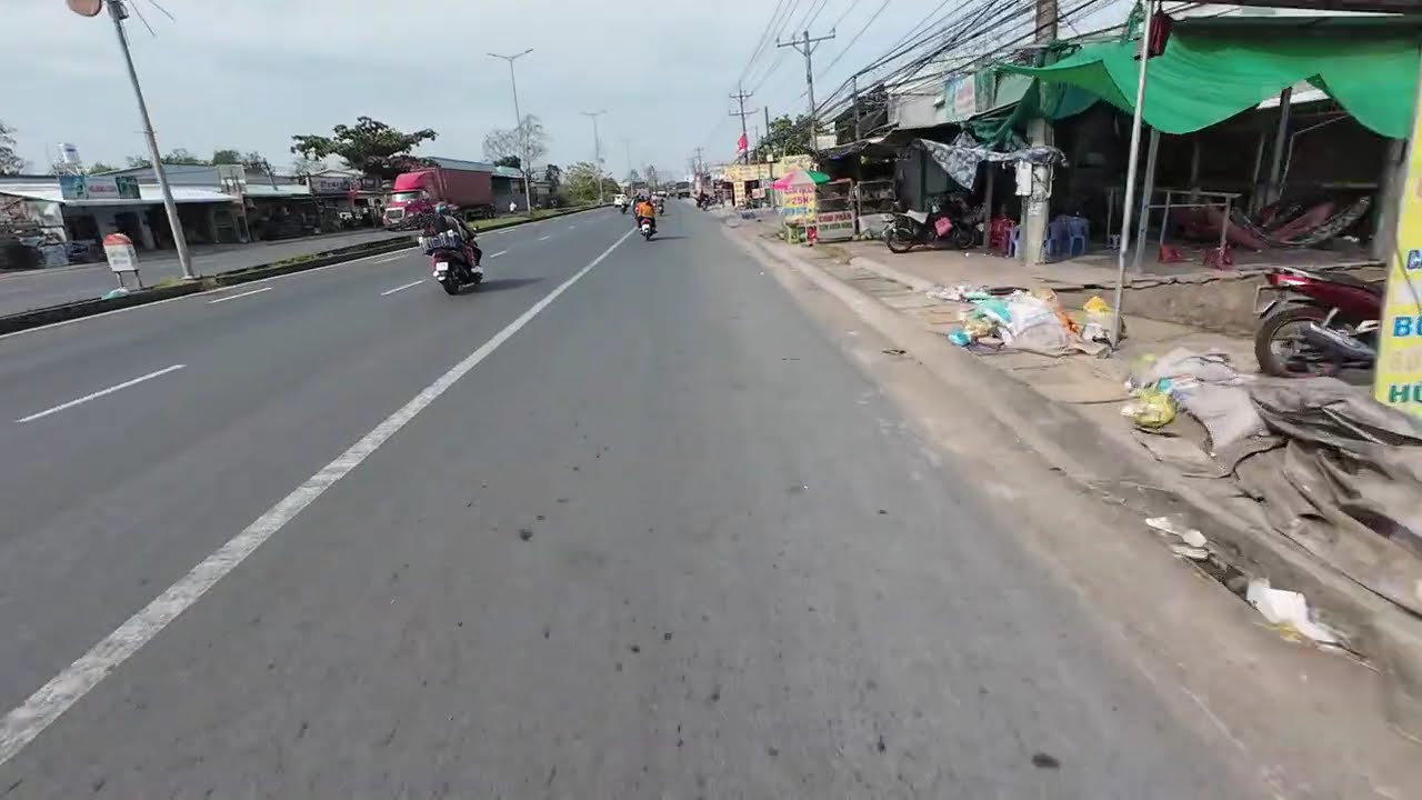 Quốc lộ 1A   Về quê ăn Tết 2026