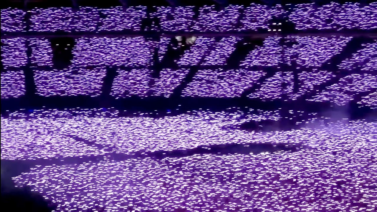 Coldplay Brussels August 6, 2022 A Sky Full of Stars