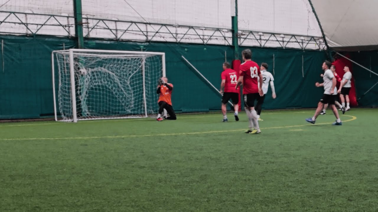 Black Wolves vs Old School Football | Etapa 15 | Liga Desavoia Sezon 2025-2026 | Mini Fotbal | Arad