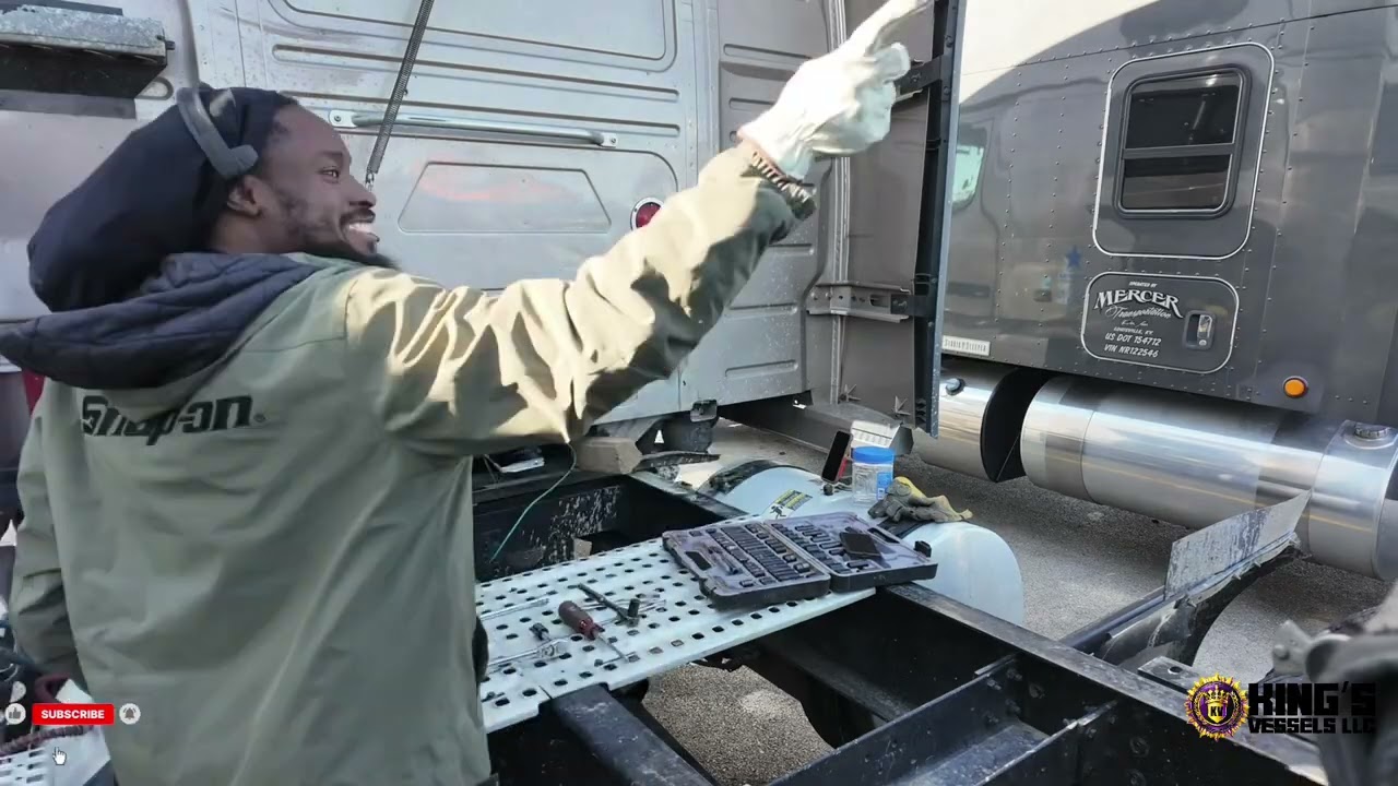 How to fix Volvo Vnl Cab Leaning | Bushing Replacement #volvotrucks #volvo   