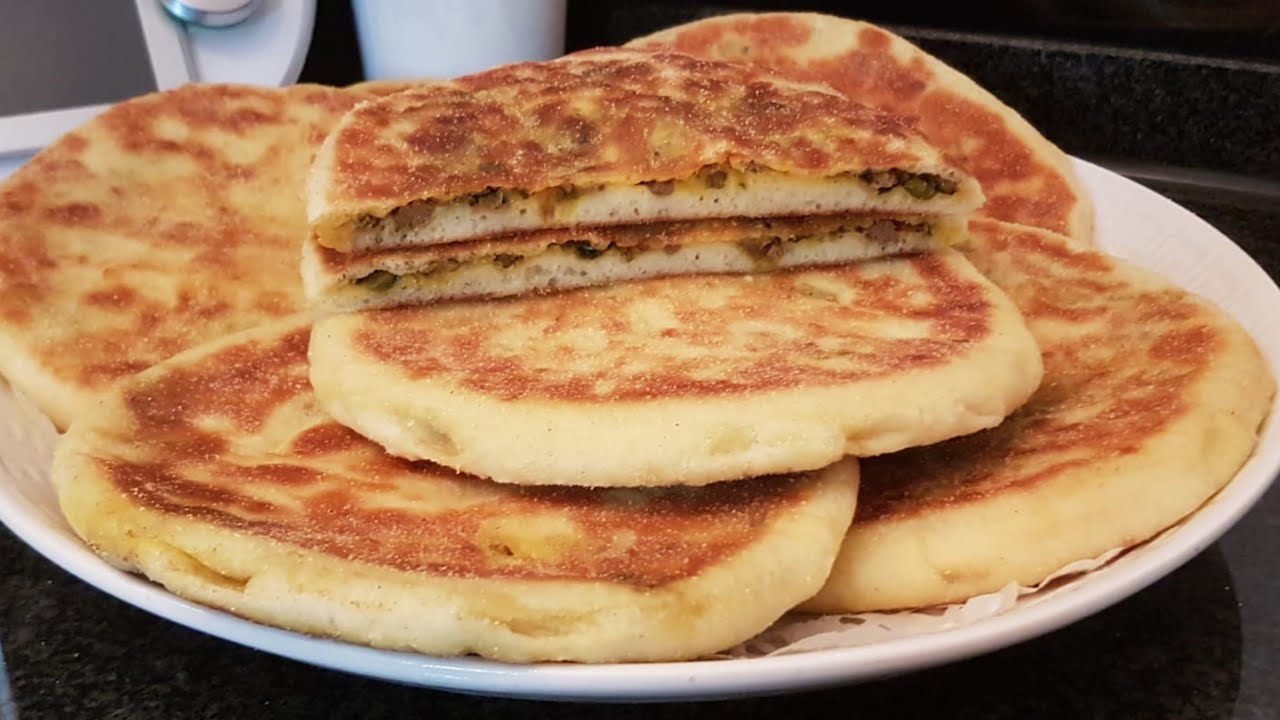 Gefüllte marokkanische Pfannenbrot Batbout Tachnift Ramadan Rezept