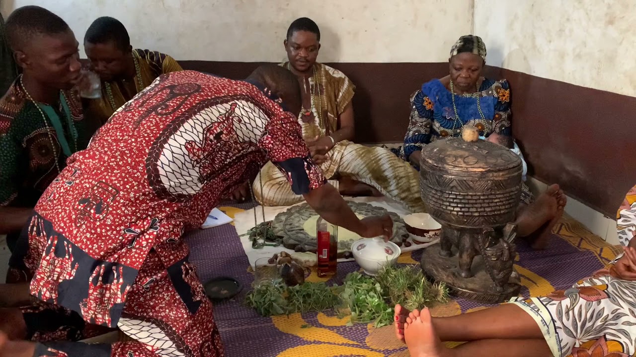 ESENTAYE (AKOSEJAYE) OMO TUNTUN