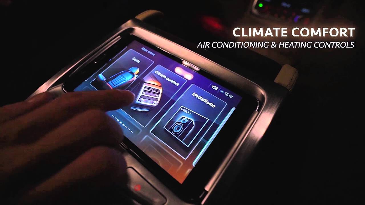BMW 7 series (2016 edition): Rear passenger features