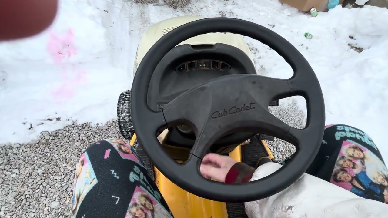 Cold Start 1999 Cub Cadet HDS 2135