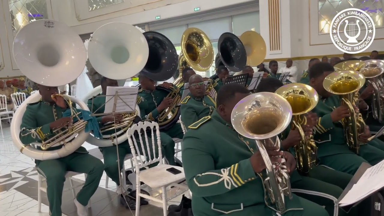 A Kuana Mana - FAKI Paris